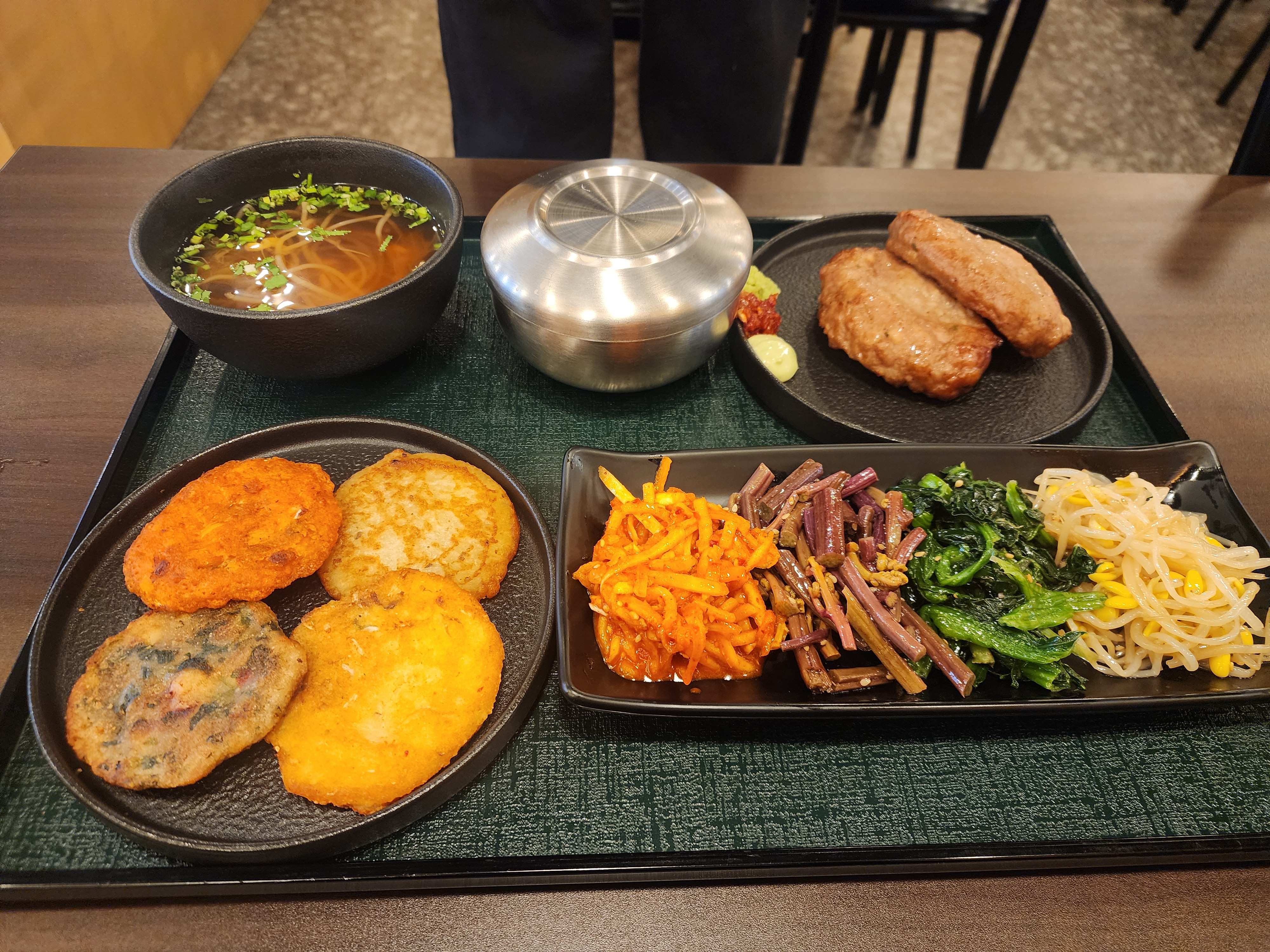 디럭스 한정식